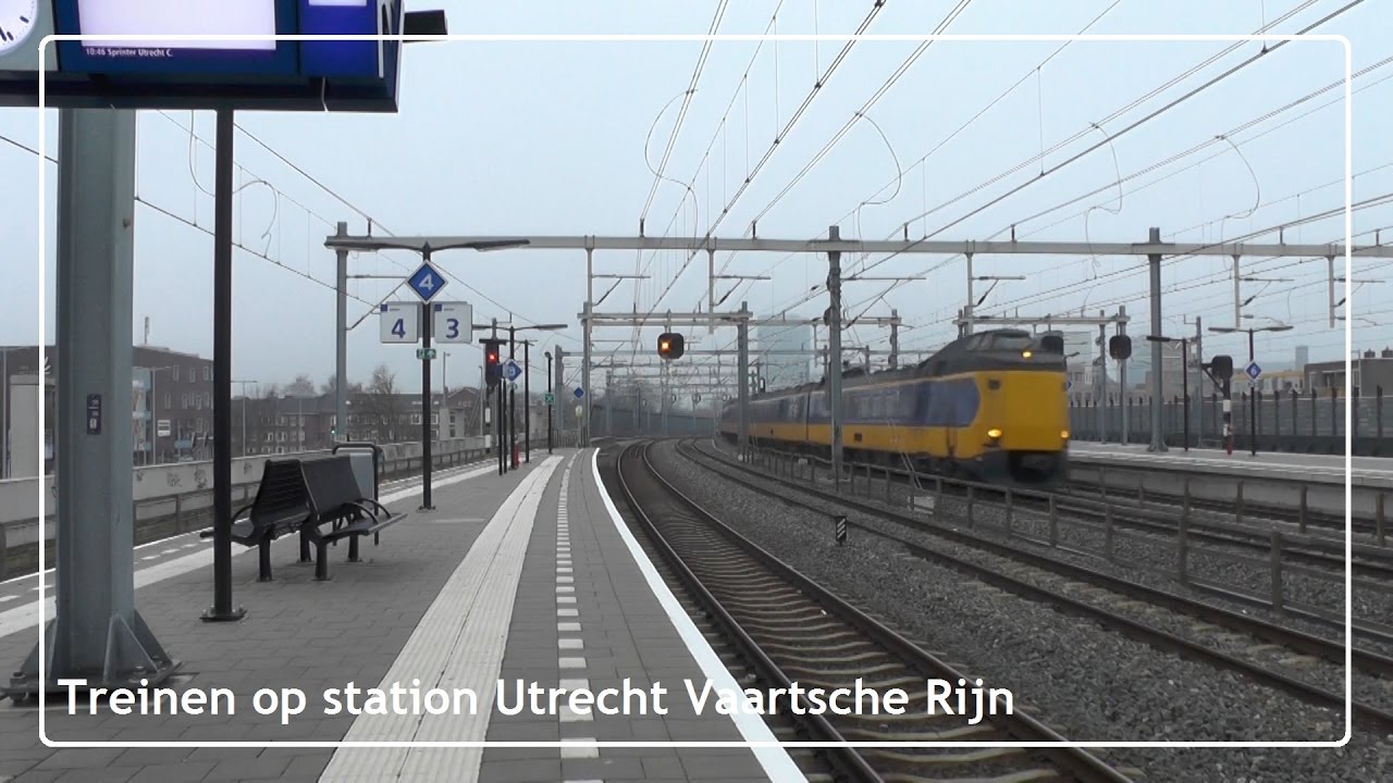 Treinen op station Utrecht Vaartsche Rijn // 10 december 2016