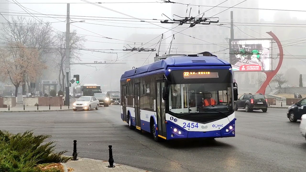 Троллейбус в тумане | Кишинёв │ Chisinau trolleybuses – work in the fog │ Troleibuzele din Chișinău