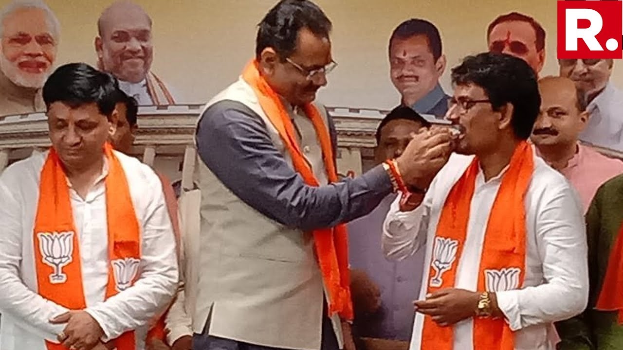 Former Cong MLA Alpesh Thakor Joins BJP In The Presence Of Gujarat BJP Chief