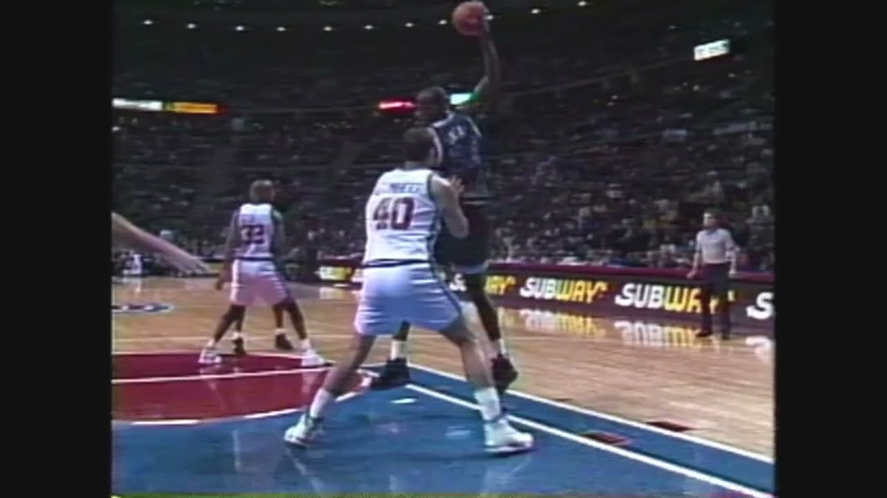Bill Laimbeer Gives Shaq Fits in the Post