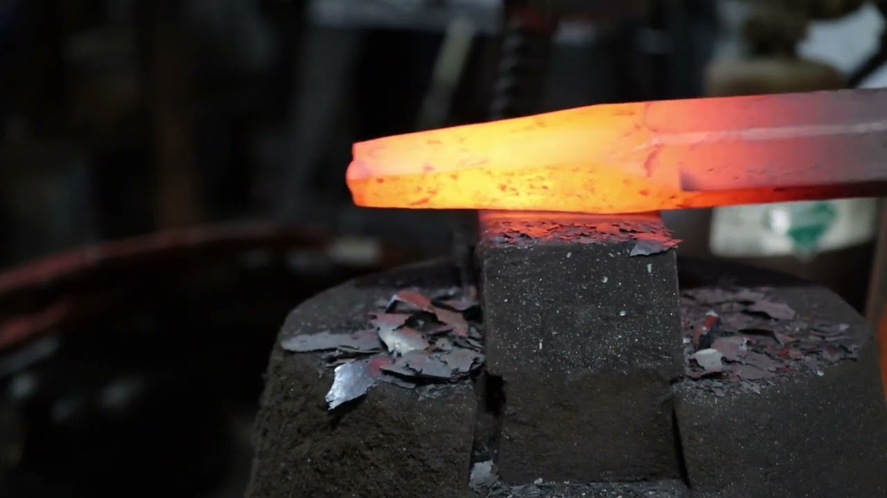 Simple Blacksmith tools forged from a Jackhammer bit. Part 1 Hot Cut