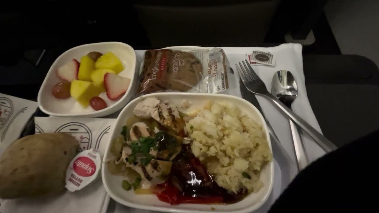 Питание в первом классе United Airlines