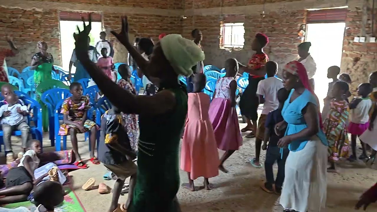 Lunch service at our local community Church in Uganda Africa 🌍
