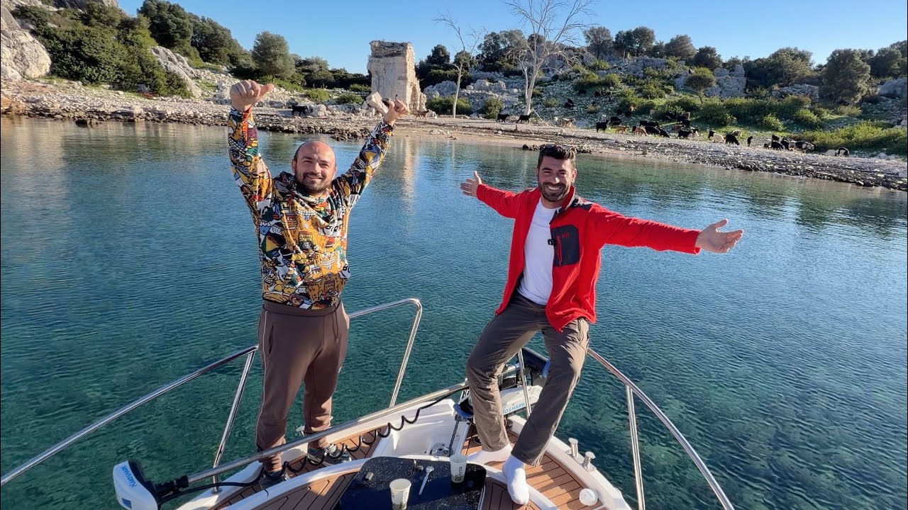 ÇAĞDAŞ ÖZSARI İLE 3 GÜN TEKNE TATİLİ! DEMRE-KEKOVA-KAŞ