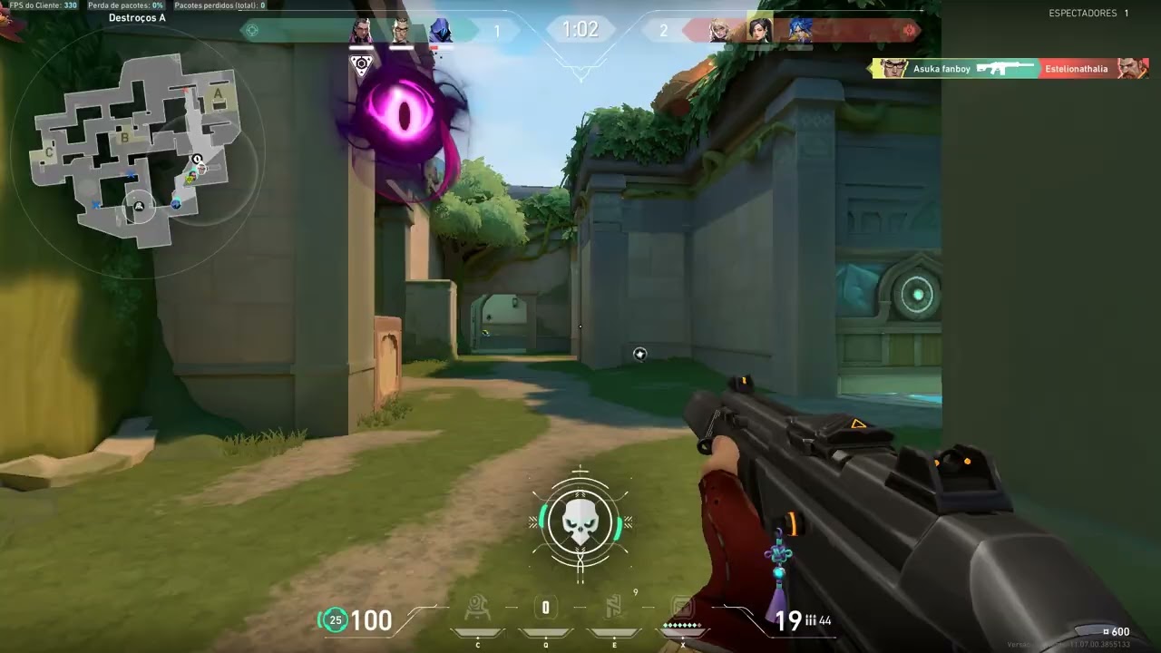 Ace com a boca cheia