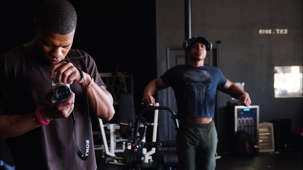 Push pull day at the trenches gym in Richmond Virginia with @Wellnesswithchi 