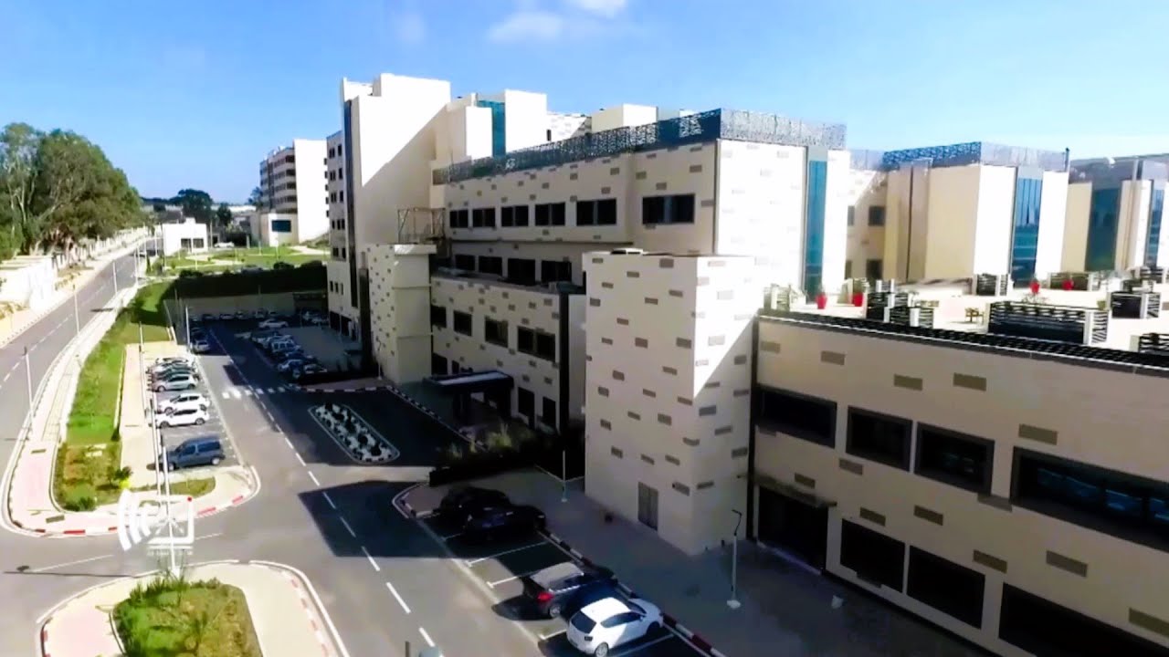 تعرفو على مستشفى الطفولة و الأمومة الجديد للجيش الوطني الشعبي NEW MILITARY MATERNITY IN CHERAGA
