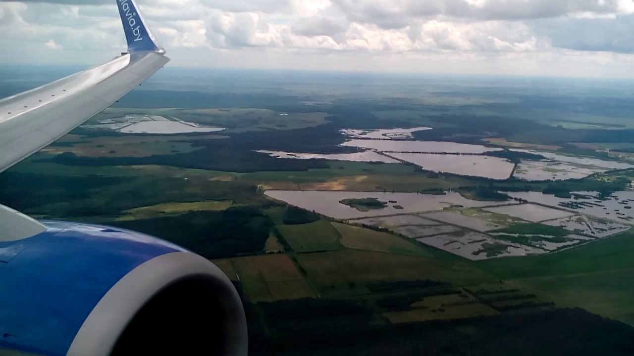 Белавиа Boeing-737-800 EW457PA посадка в Минске 04.07.2017