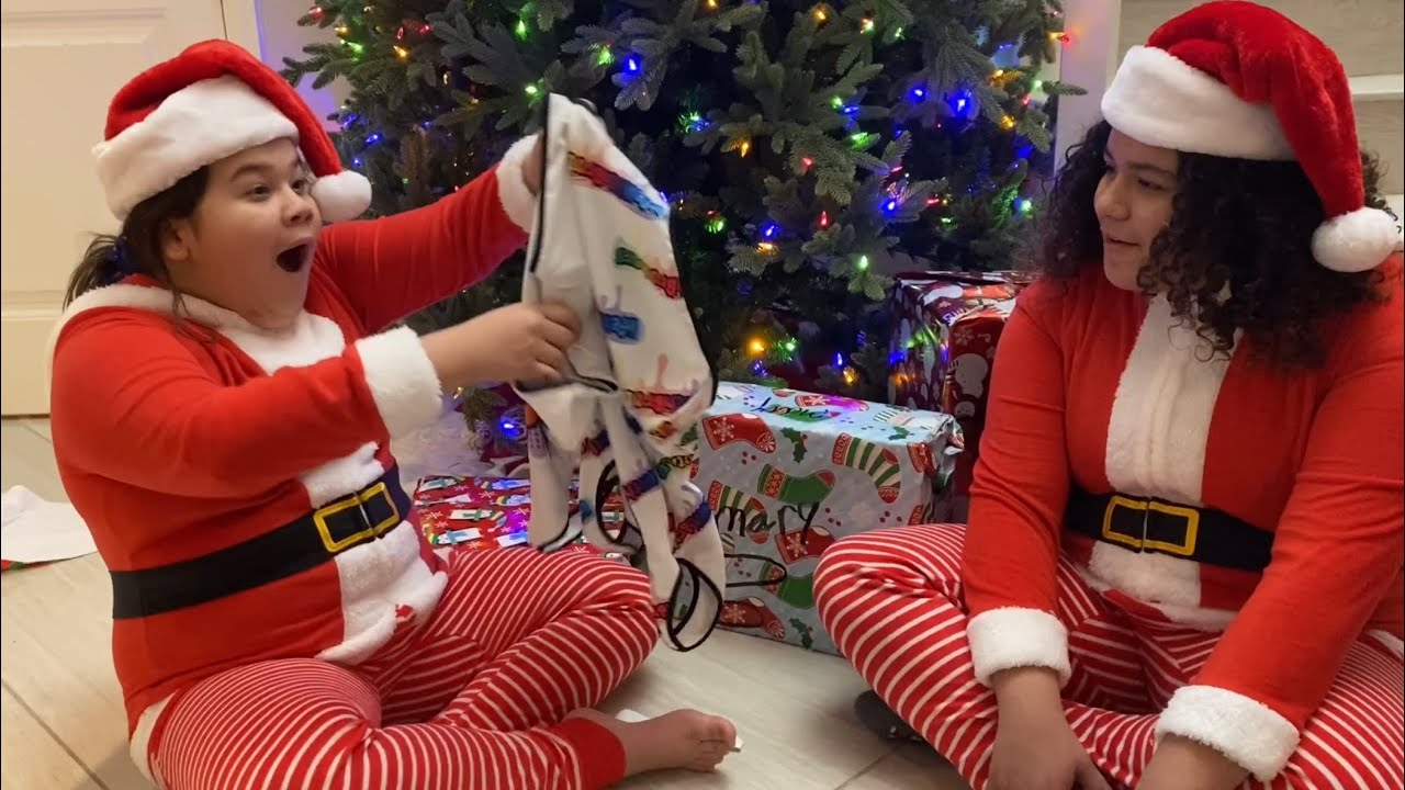 MARY AND IZZY CHRISTMAS EVE SPECIAL 2019