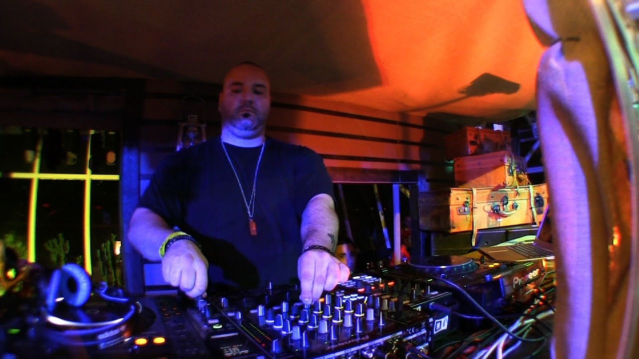 Carlo Lio | Elrow at Vista Club (Privilege) | Ibiza