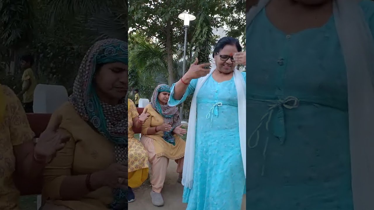 बरसे रंग गुलाल श्याम तेरी होली में 