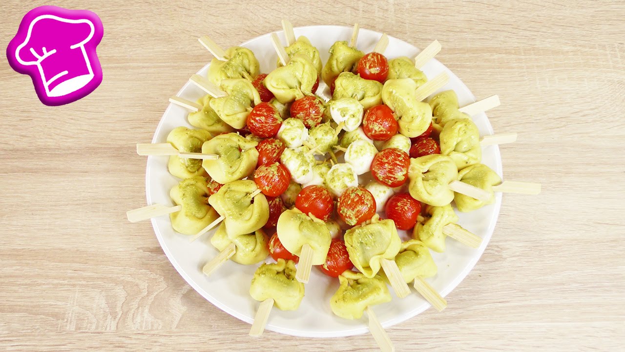 Tortellini Spieße | Finger Food Idee mit Tomaten, Mozzarella & Pesto | Super lecker & einfach