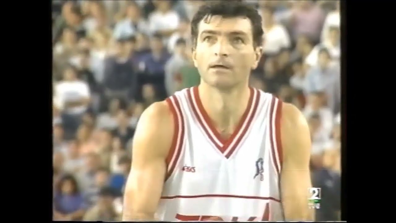 Lección de baloncesto de Joan 