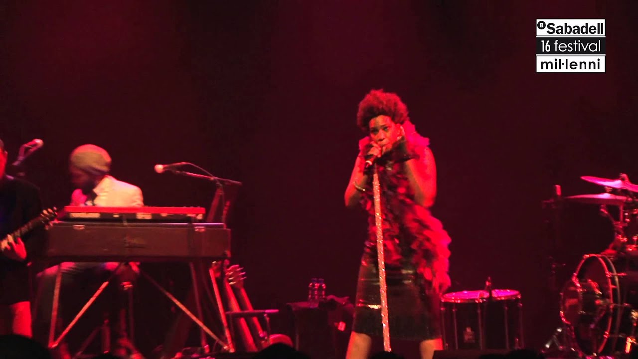 Macy Gray - Why didn't you call me (16 BS Festival Mil·lenni)