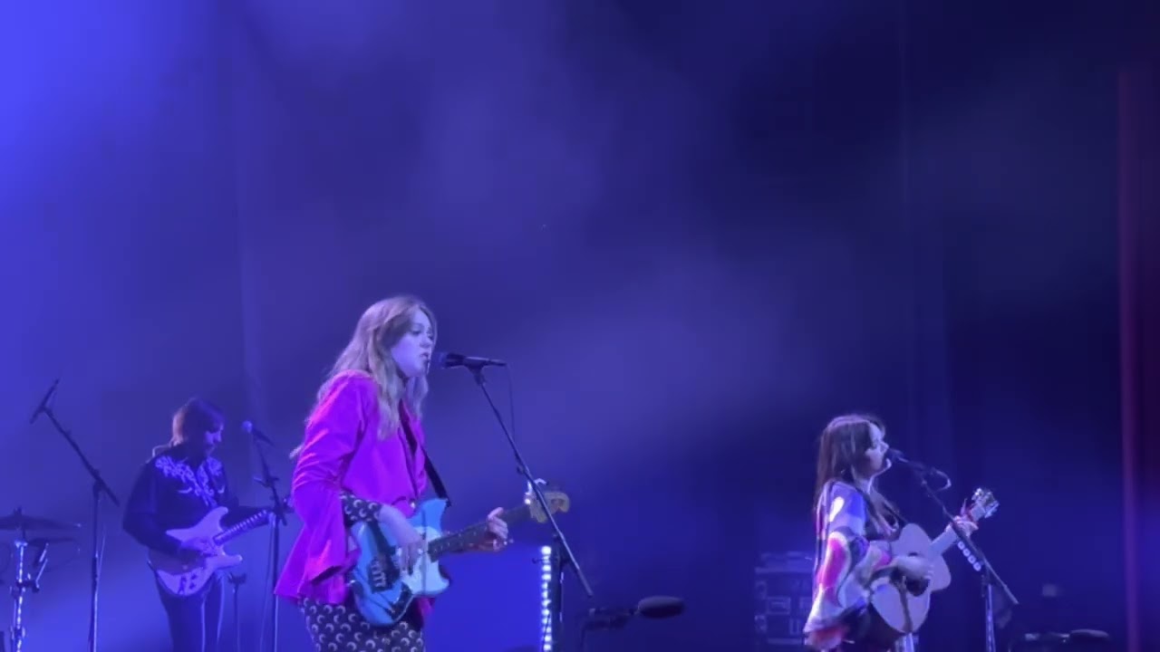 First Aid Kit - A Feeling That Never Came (Live @ Ancienne Belgique, Brussel)