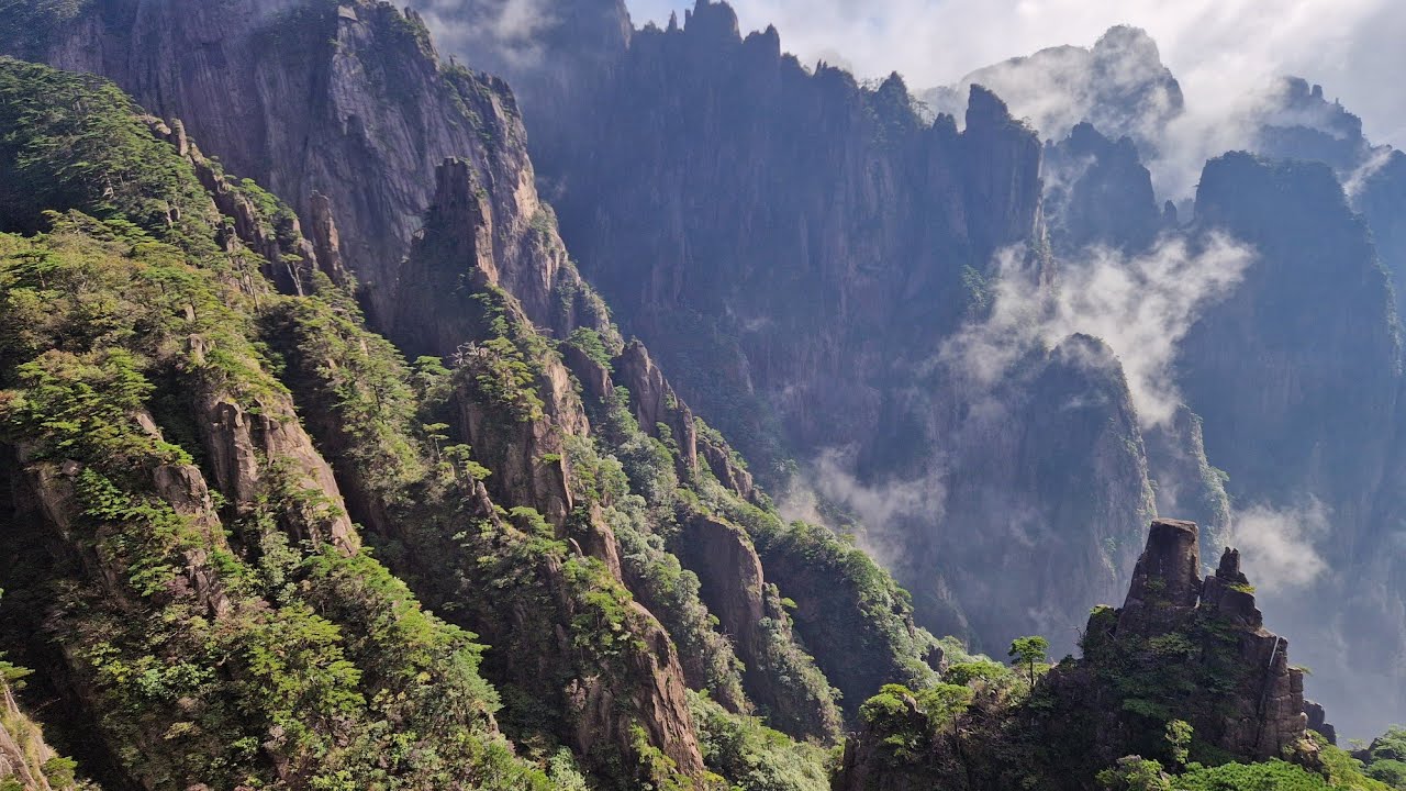 Spacerek po górach Huang Shan.