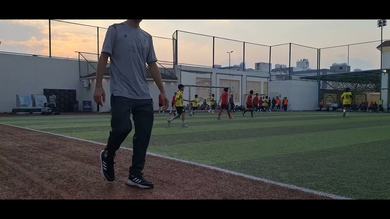مباراة براعم الاتحاد 2013 ضد نادي  عكاظ في بطولة  كأس فارس للأبطال  الشوط الأول  