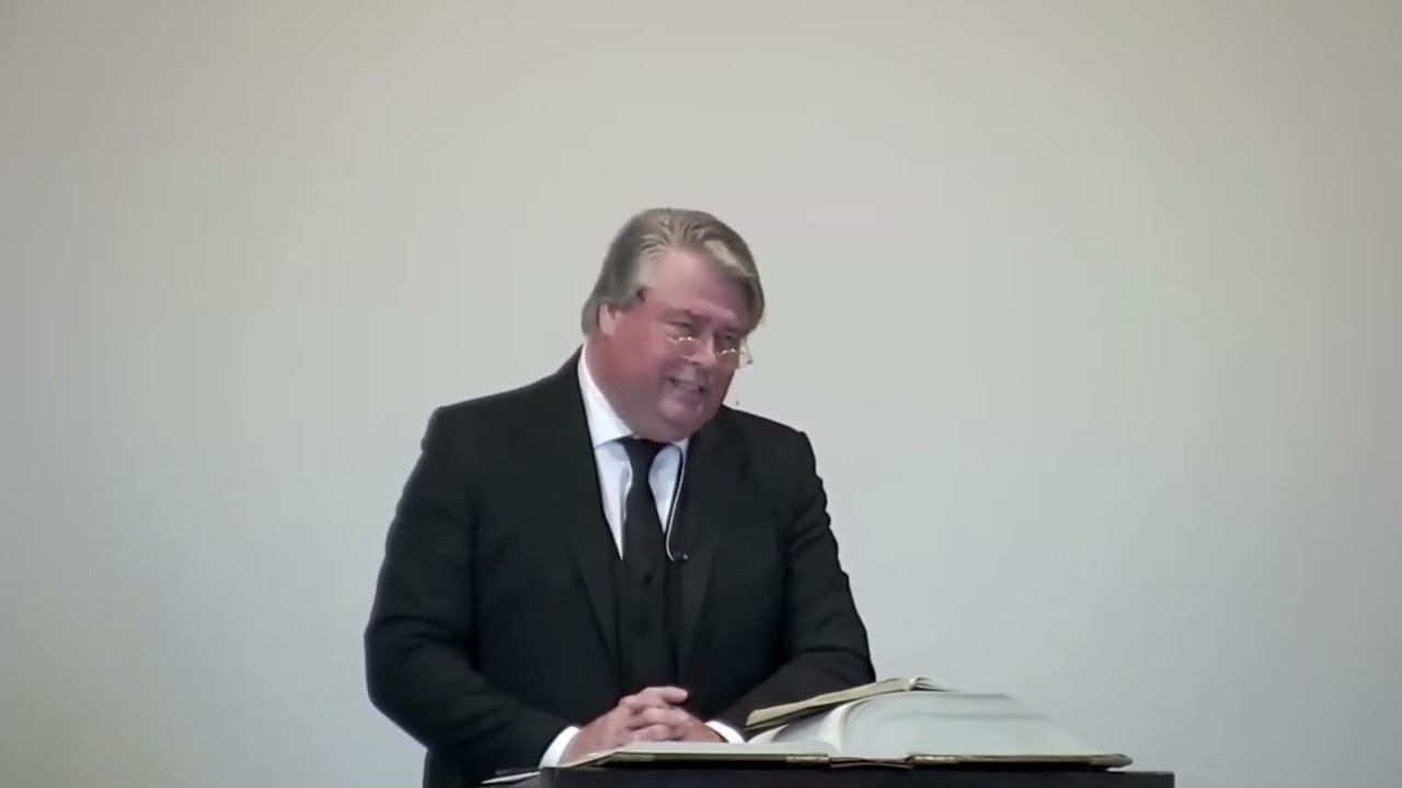 De maandag na het Heilig Avondmaal ging de ouderling zich aangeven bij de politie.