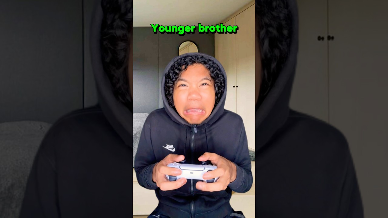 When you Play Games with your Sibling 😭 #shorts #comedy