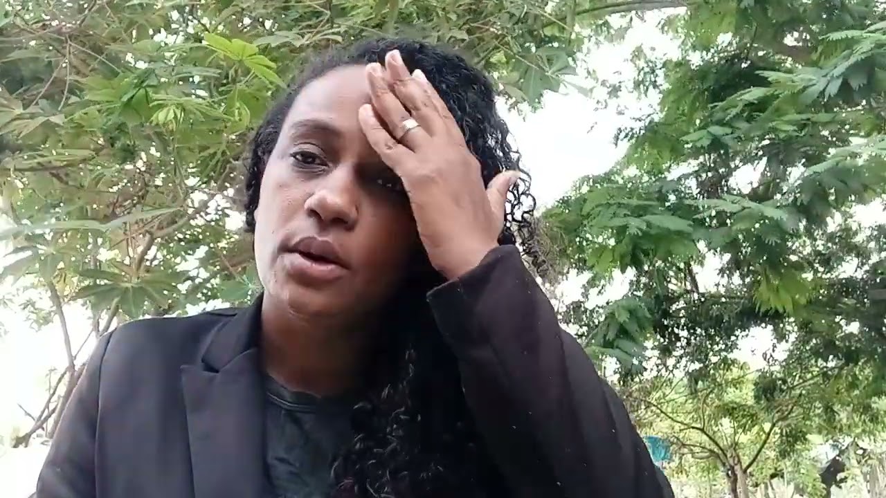 DEUS PAI DEUS FILHO DEUS ESPÍRITO SANTO DE DEUS ÊXODO4 DEUS OBRIGADA PELA VIDA PELO O AR DEUS PAI 