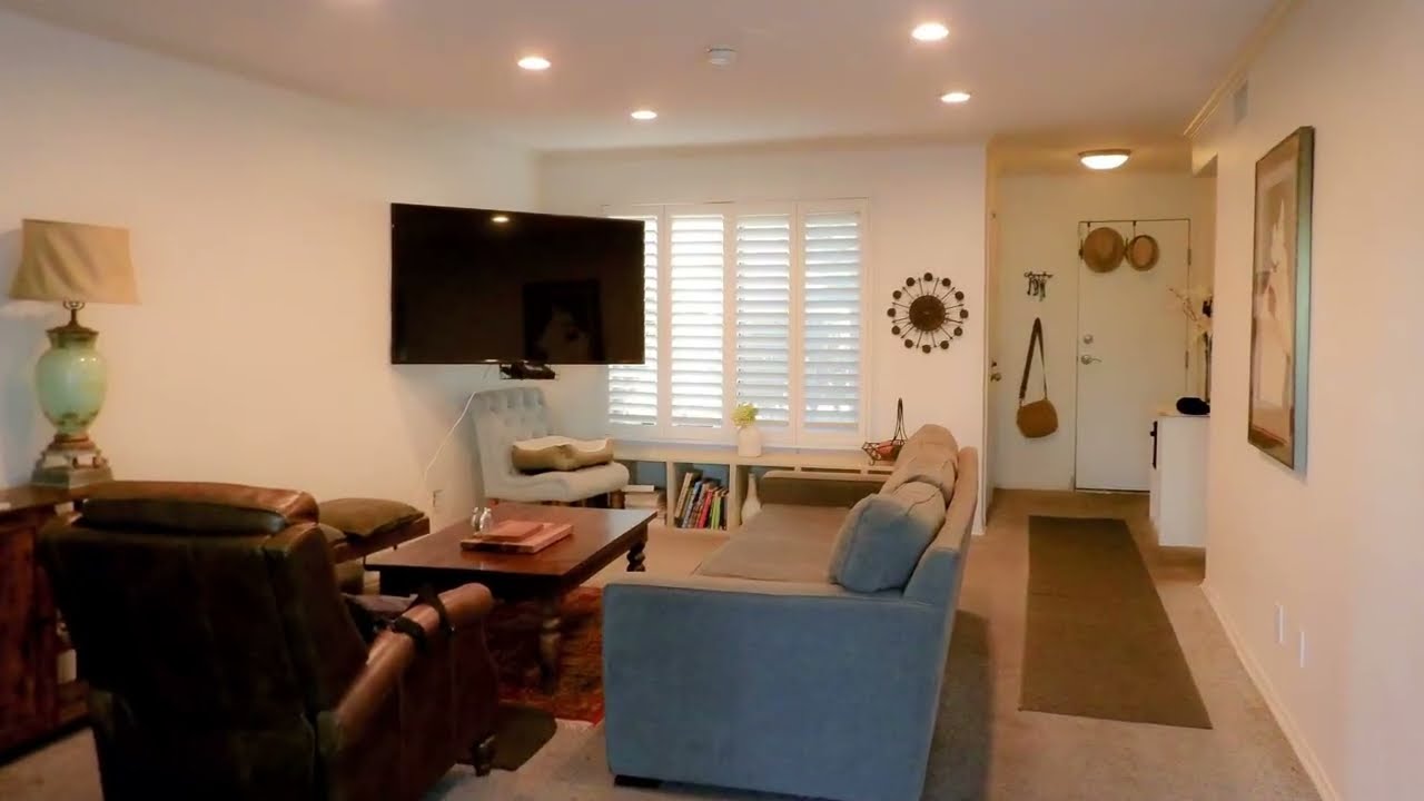 19140 Lahey St UNIT 4, Porter Ranch, CA 91326