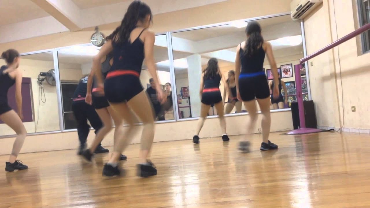 Chasse Escuela de Danza