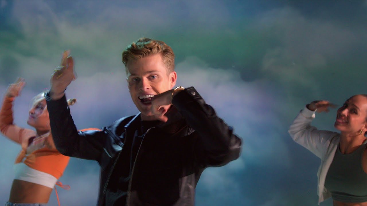 Kaj van der Voort - Stapelgek (Official Music Video X Nickelodeon)
