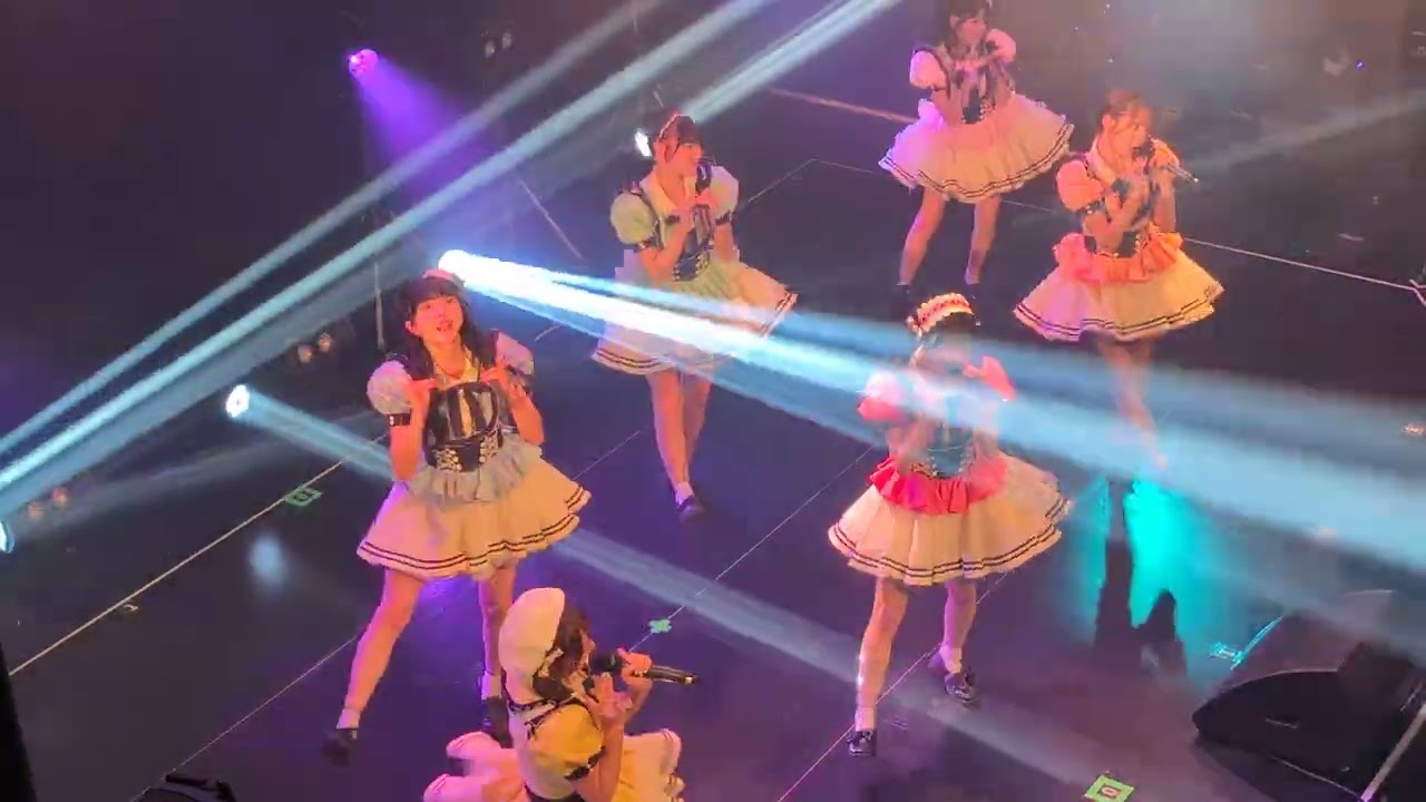 favme 「好きなんかじゃ…にゃい」2025.07.16