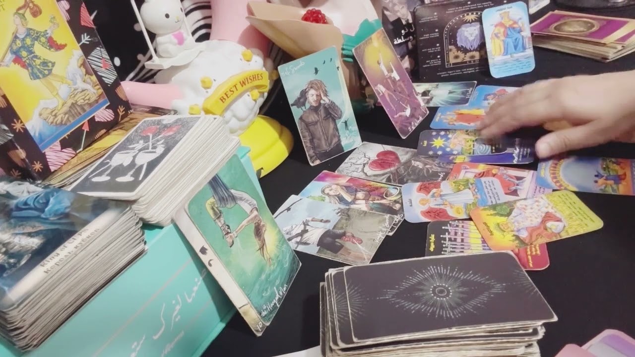 برج الأسد ♌️ قراءه العلاقه الثلاثيه ايه حقيقه مشاعره اتجاهك واتجاه الطرف التالت نواياه و خطواته