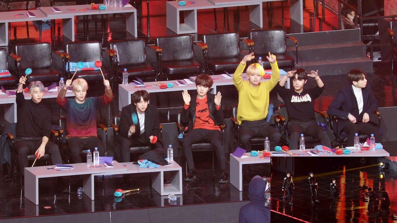 BTS Reaction to SEVENTEEN (세븐틴 무대보는 방탄소년단) 4K 직캠 by 비몽