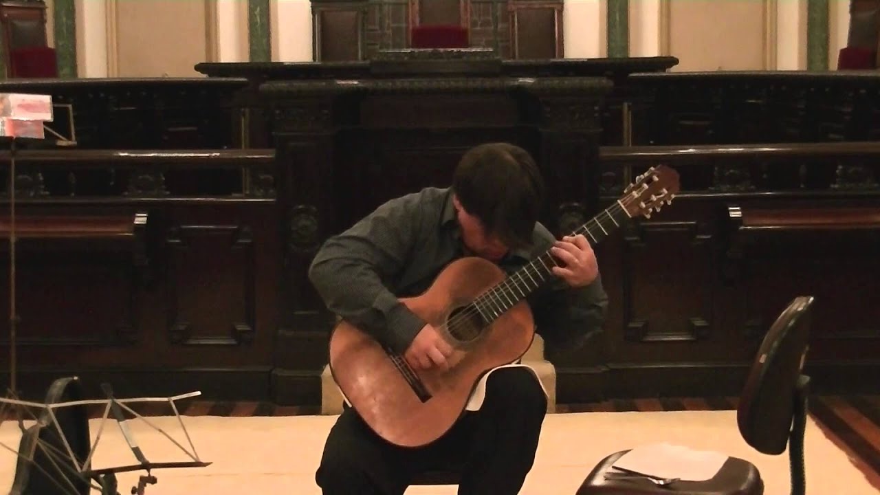 AV-Rio: Fabio Adour - Percussion Study II (Arthur Kampela)