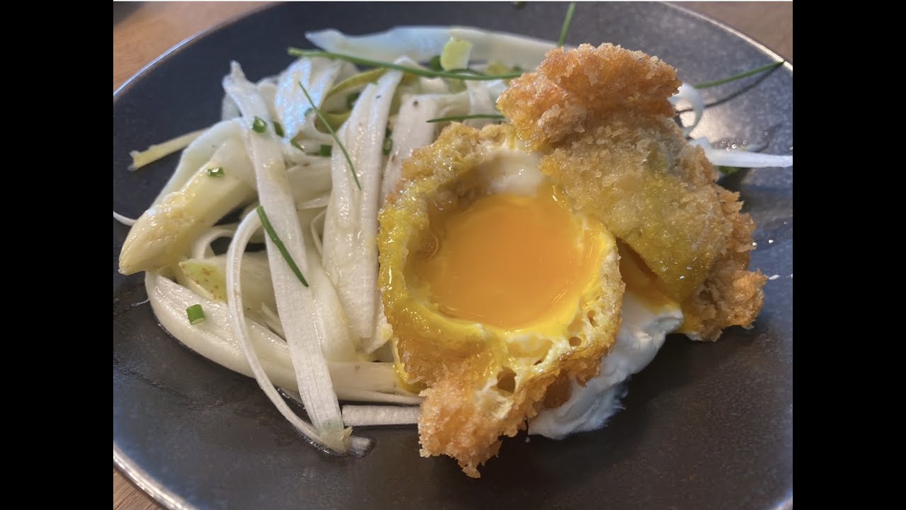 Spargelsalat roh mit gebackenem Ei - Stefan Marquard @ Home 