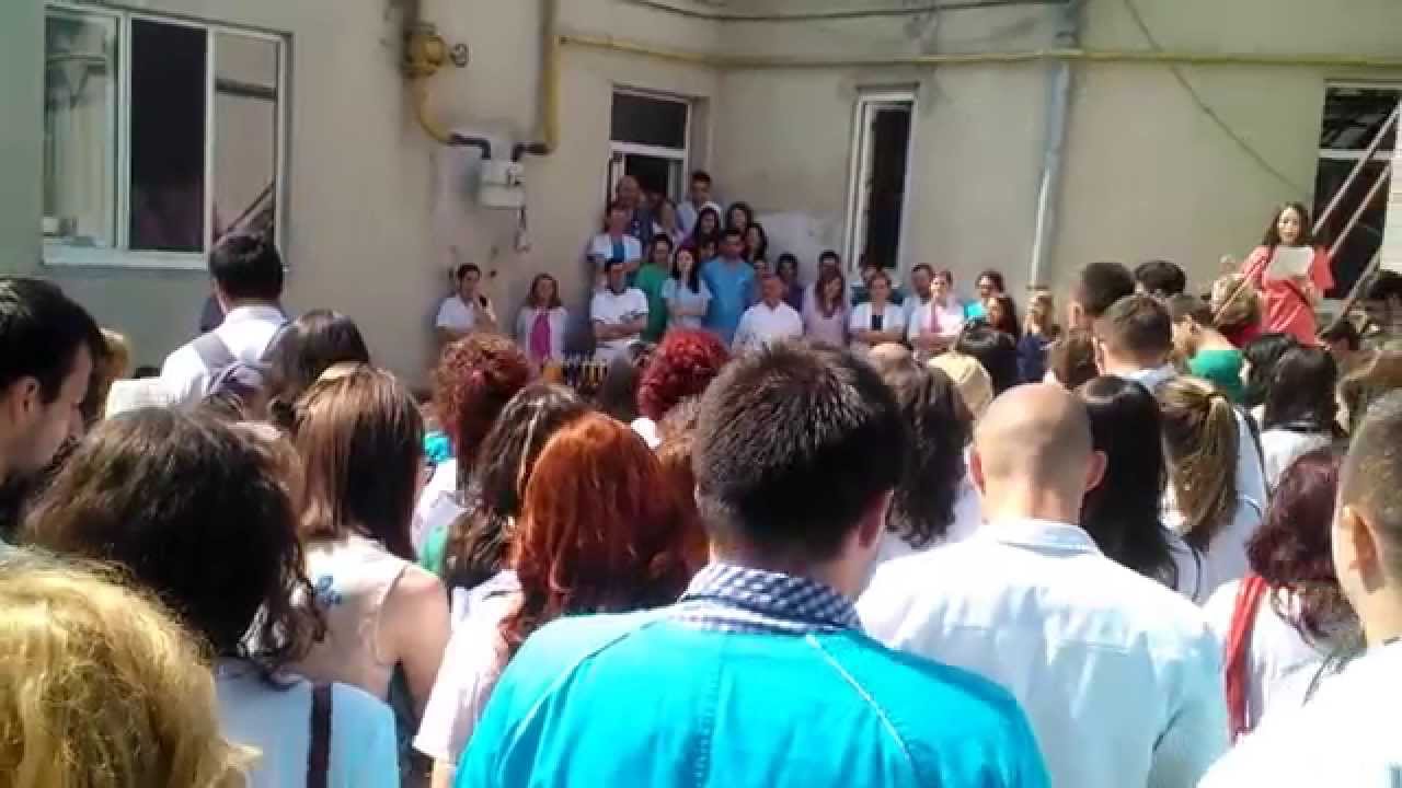 Serenade Promoția 2015 UMF Cluj Ginecologie II DECAN DE SUFLET