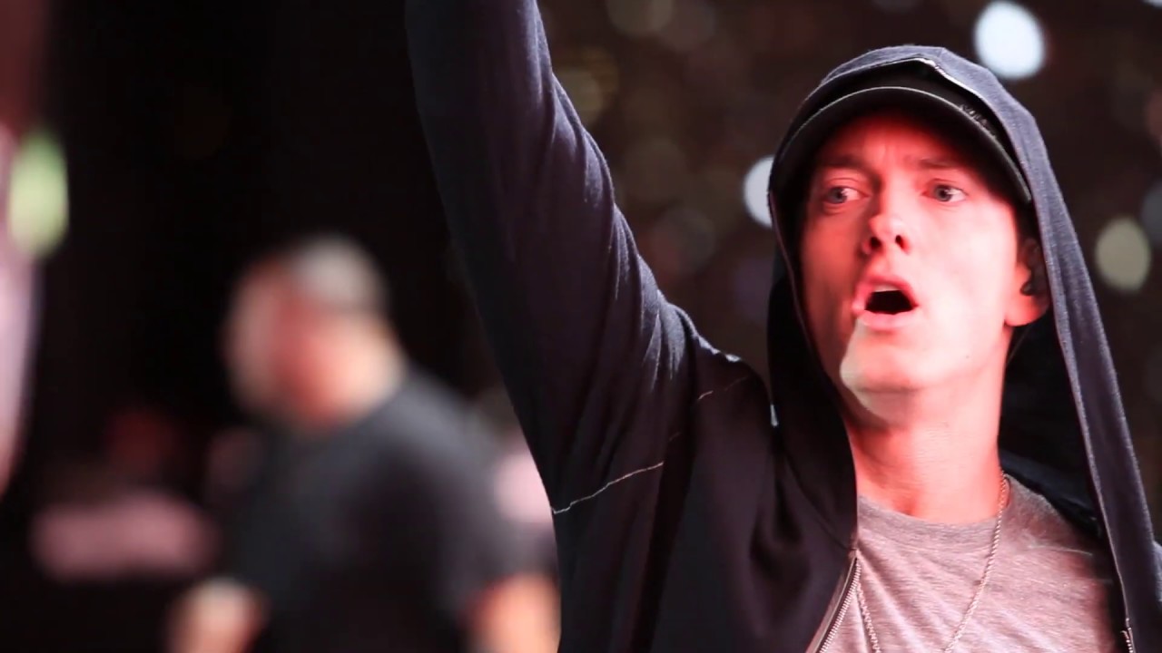 Eminem Recovery Tour Documentary/1080p/