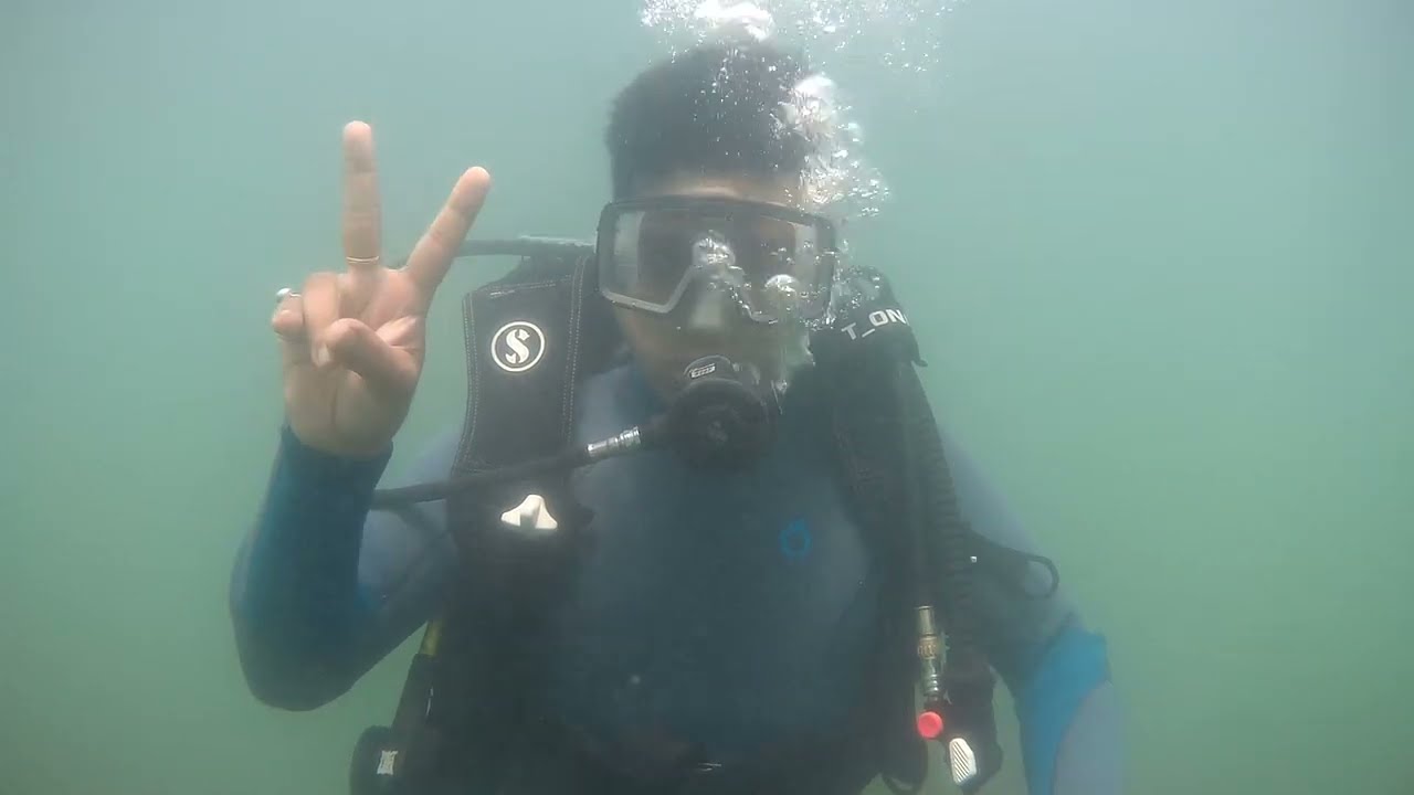 Vaidehi's father first experience of scuba diving in goa jan 2024