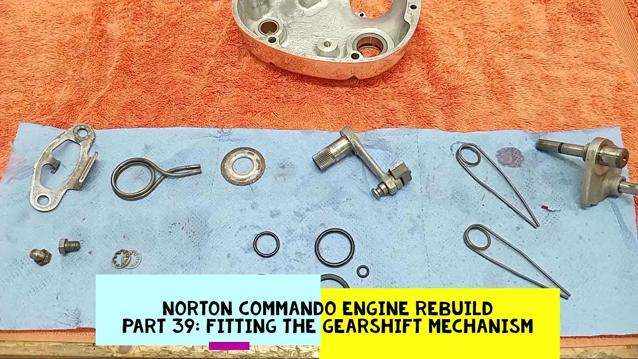 Ремонт двигателя Norton Commando. Часть 39: Установка механизма переключения передач