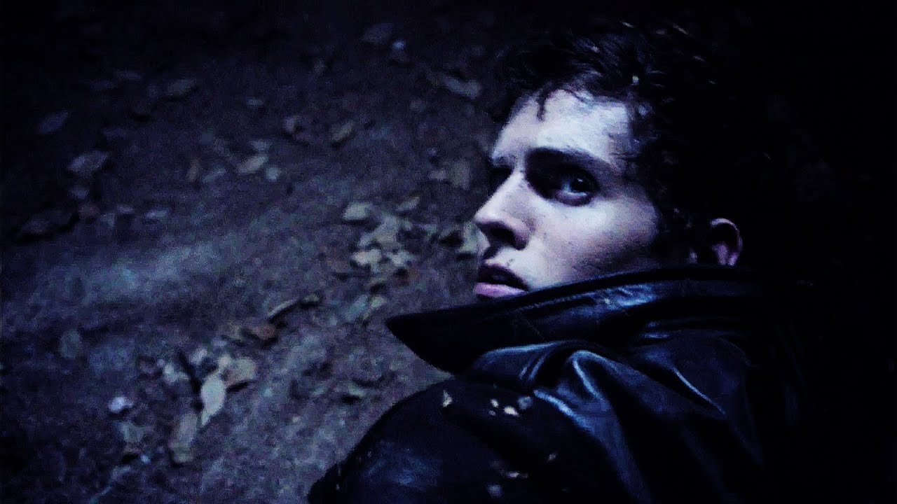 Isaac Lahey | No Light