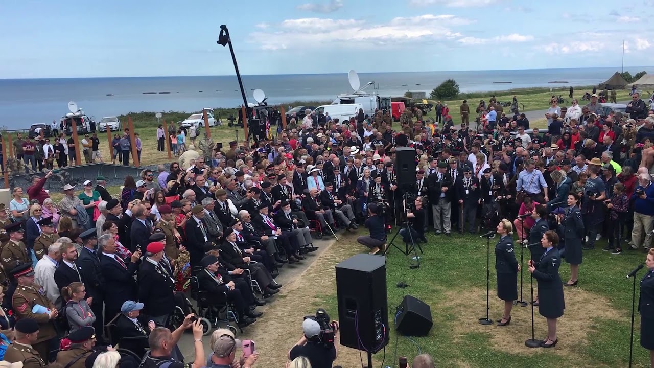 #Dday75 D Day Darlings sing to British Veterans at Arromanches Gold Beach