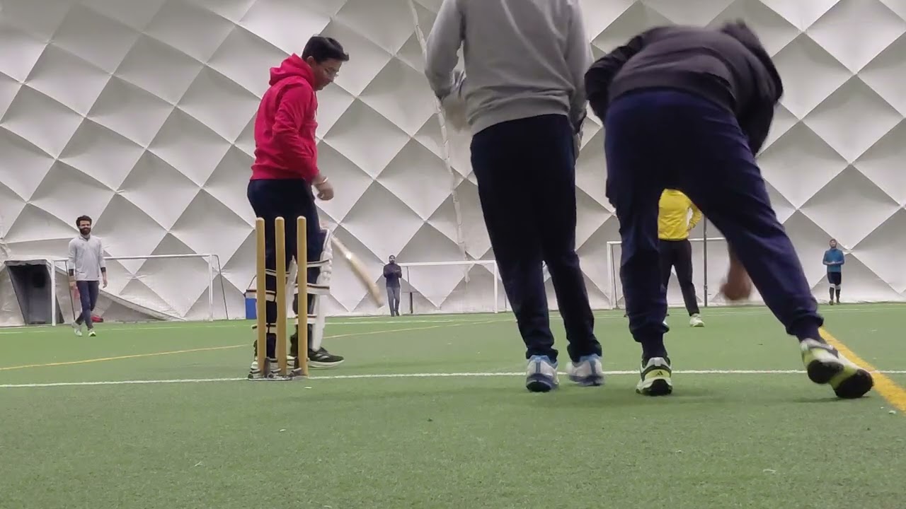 Krakow Indians vs HSBC Bowling 13/02