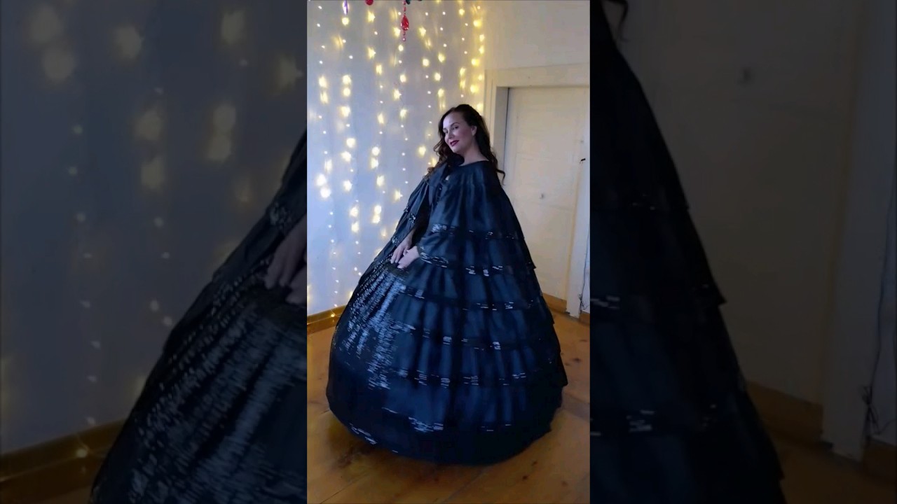 Rüschenrock und Cape... WGT 2024 #crinoline #wgt #gothic