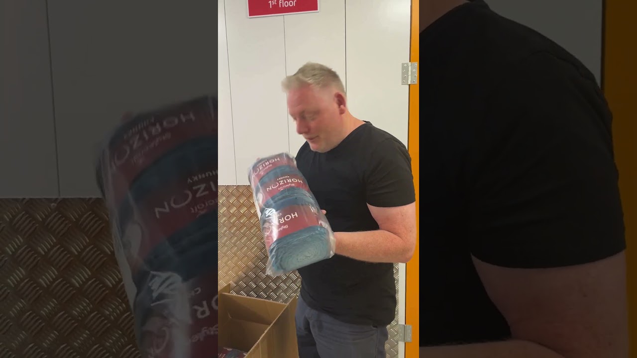 New Yarn Unboxing - Let's Look Inside 