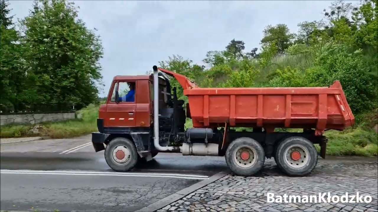 Klasyki na Polskich Drogach.Ciężar&oacute;wki Jelcz, Star, Kamaz, Tatra, Liaz 2023r.