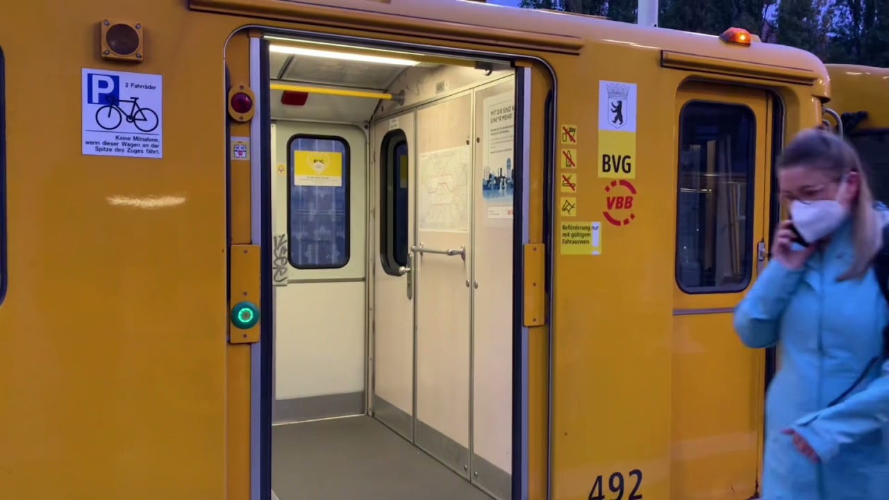 Abfahrsignale vom Berliner ÖPNV