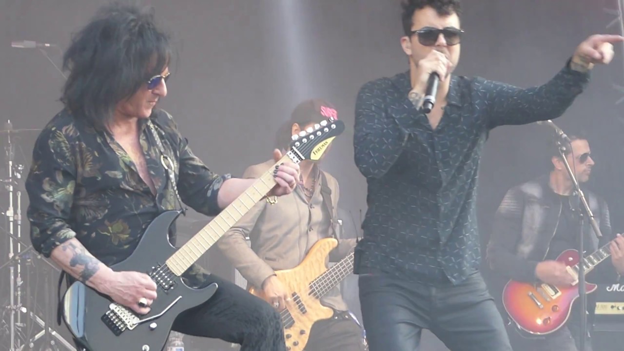 Steve Stevens & Band feat. Franky Perez - Rebel Yell  (Live) @ Musikmesse Frankfurt 08.04.17