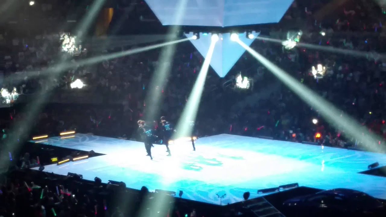 SHINHWA T.O.P Kcon LA 020815