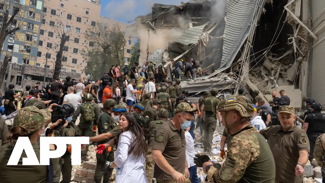 Kyiv Survivors Scramble for Shelter as Fresh Air Raid Sirens Sound | APT