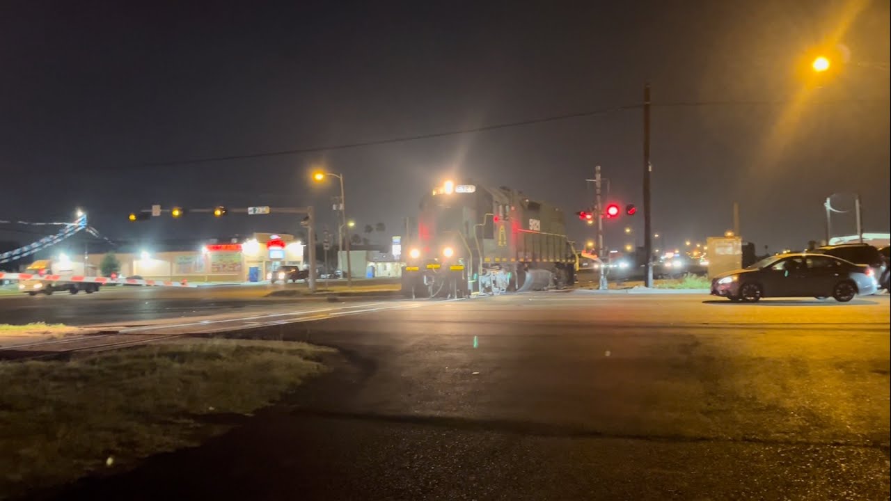 Rio Valley Switching Co. GP38-2 #5121 [04.19.2024]