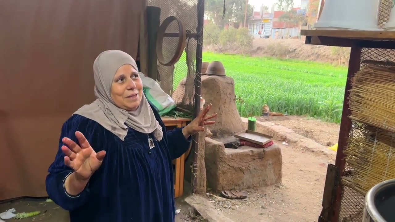 عادات امي في التجاره مع الله في المواسم بنودع بيت العائله ربنا يديمها نعمه عليهم يارب 