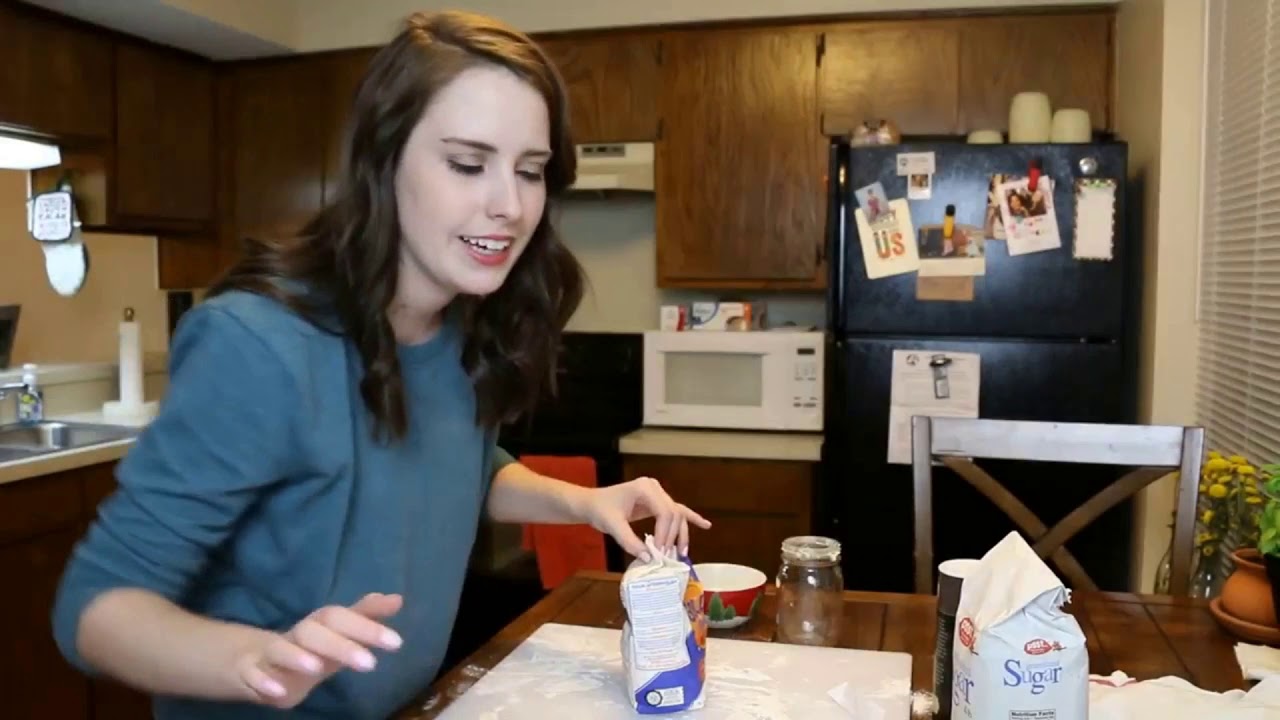 Laina Morris - Haciendo Galletas (Subtitulado)