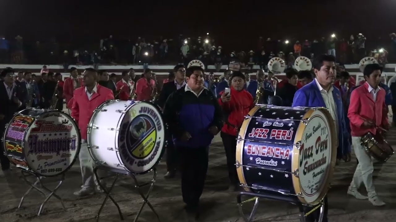 Adiós Pueblo de Ayacucho / 4 Bandas Juntos - BANDA JAZZ PERÚ SUNICANCHA HUAROCHIRI